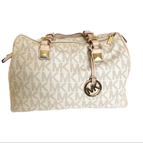Michael Kors Monogram Vanilla shoulder handbag - Picture 10 of 10